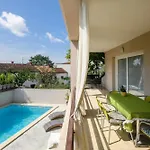 Monte Magno Villa *